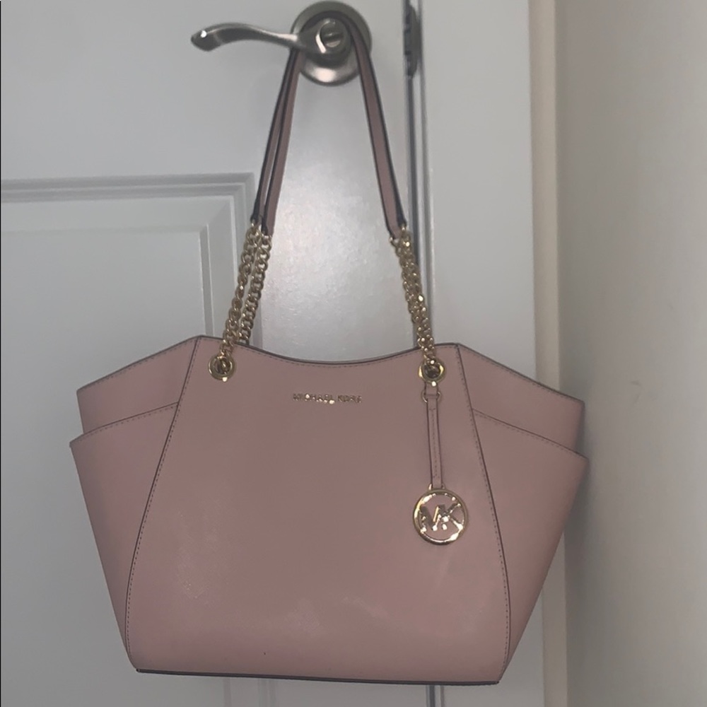 Michael Kors Jet Set Travel Chain Shoulder Tote